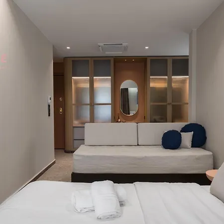 Terrakotta, Nilie Hospitality Mgmt Lägenhet